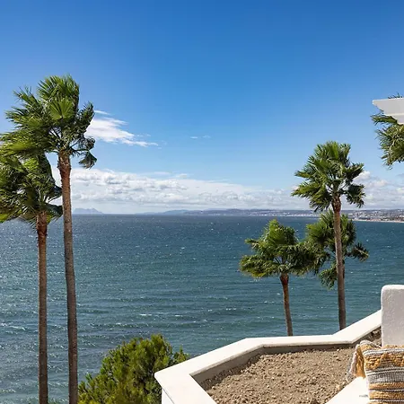 Dalia - Gerenoveerd Direct Aan Zee Εστεπόνα