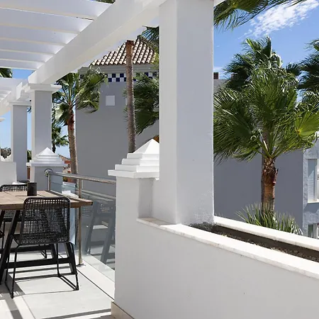 Dalia - Gerenoveerd Direct Aan Zee Διαμέρισμα *